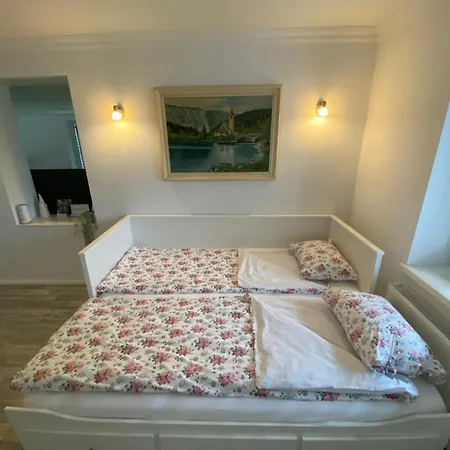 Apartament Apartma Mimi *